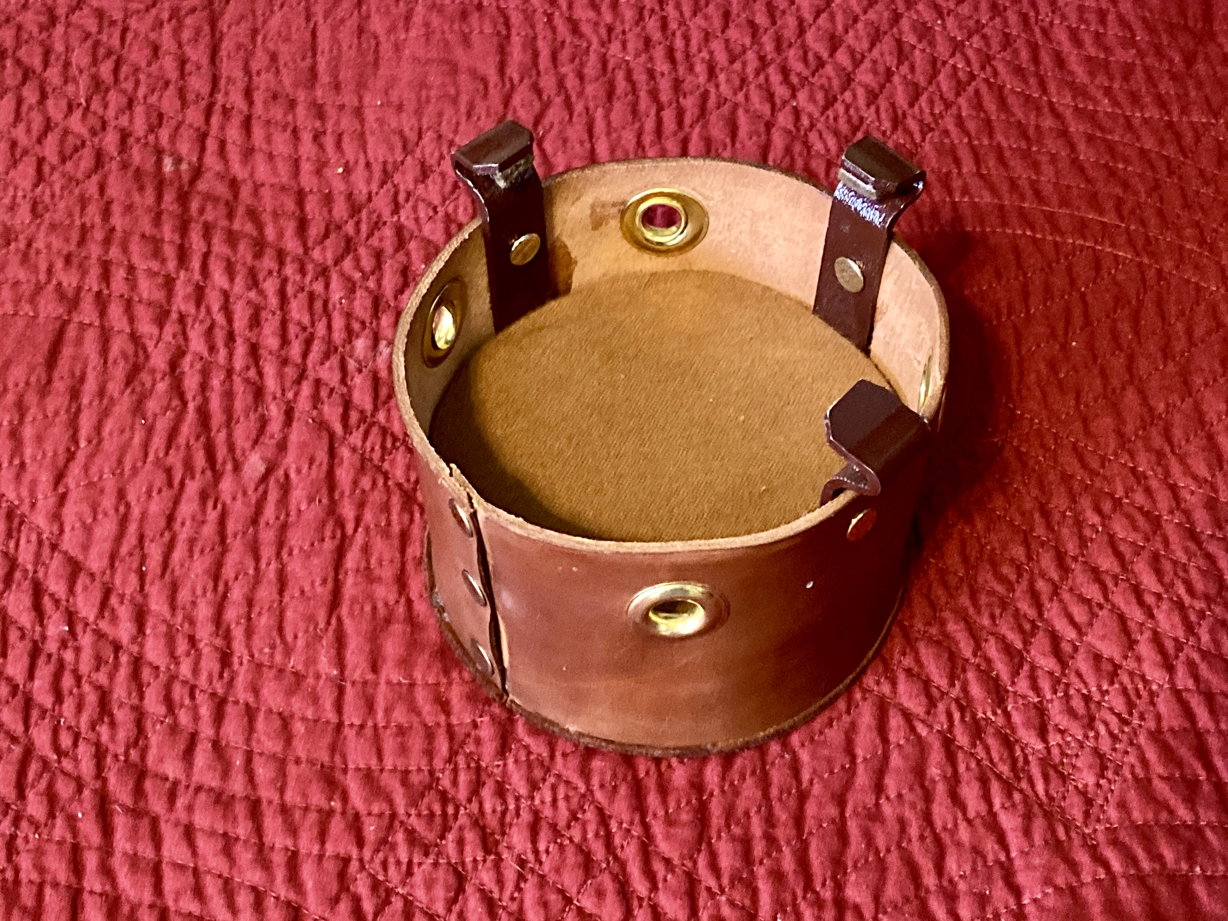 Leather Bucket Mute